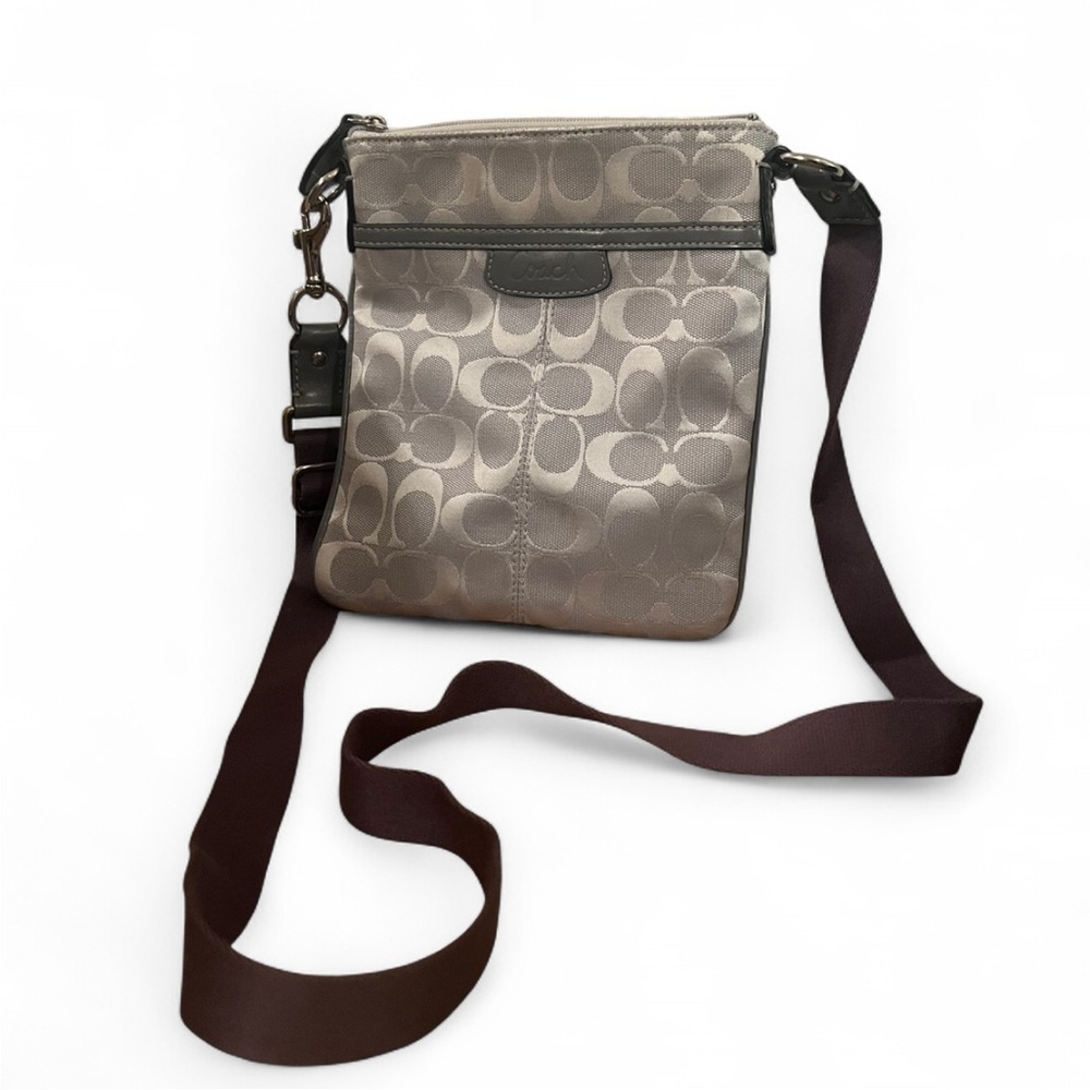 Stylish Coach Gray Crossbody Bag